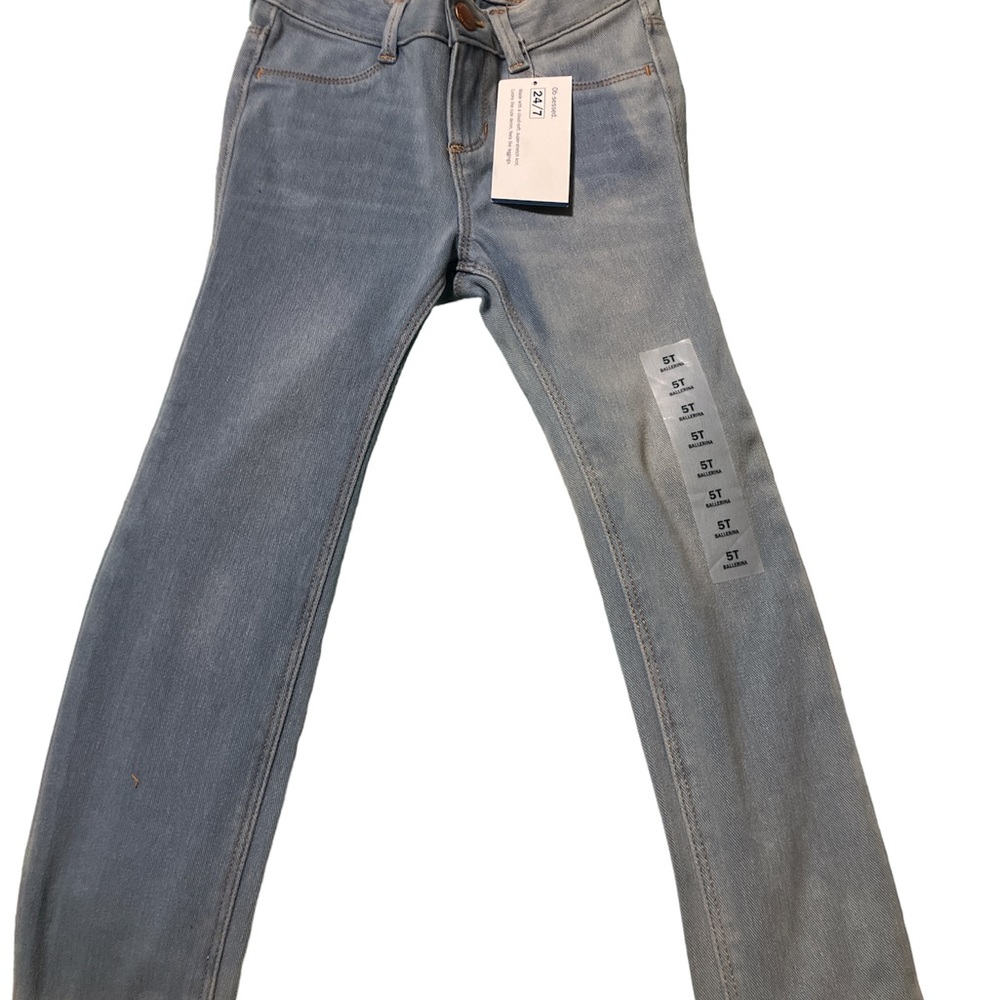 NWT Old Navy girl jeans (5T)